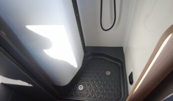 CAMPER KNAUS BOXLIFE 600 DQ PLATINUM (gris lanzarote) lleno