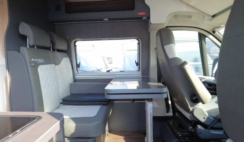 CAMPER KNAUS BOXLIFE 600 DQ PLATINUM (gris lanzarote) lleno