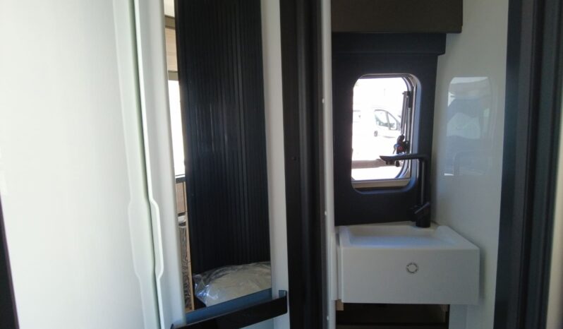 CAMPER WEINSBERG CARABUS 540 MQ (2027) lleno