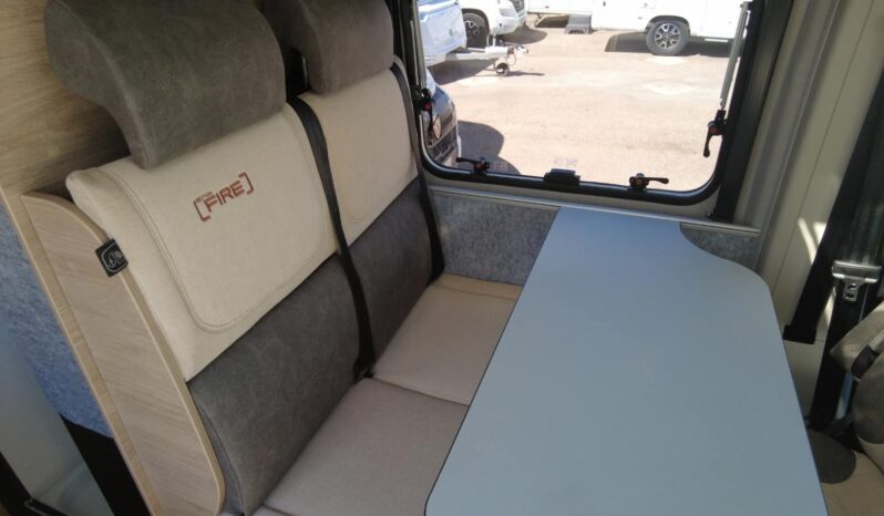CAMPER WEINSBERG CARABUS 540 MQ (2027) lleno