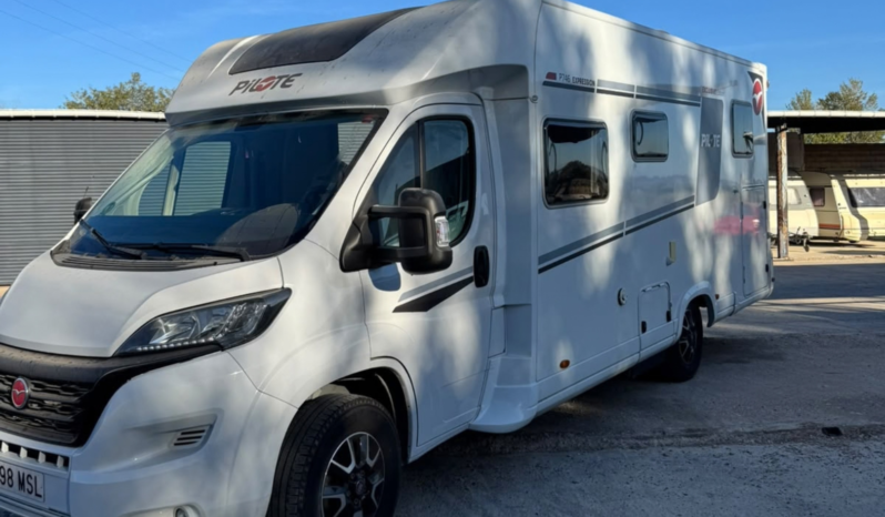 AUTOCARAVANA OCASIÓN PILOTE P746GJ EXPRESSION (2024) lleno