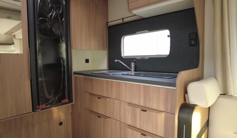AUTOCARAVANA PILOTE P620D (Expression) lleno