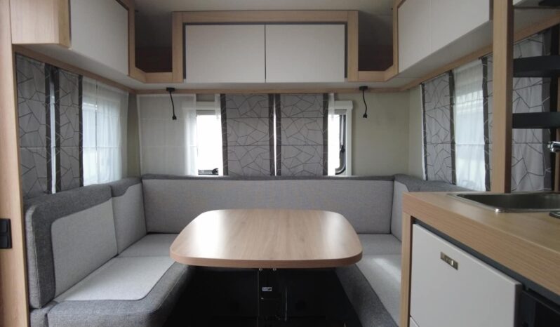 CARAVANA KNAUS SPORT 450 FU (2026) lleno